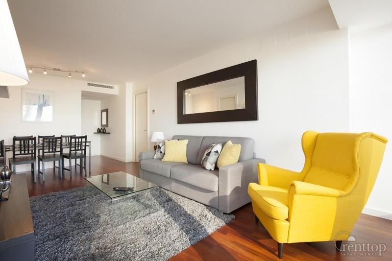Rent Beach-diagonal Mar