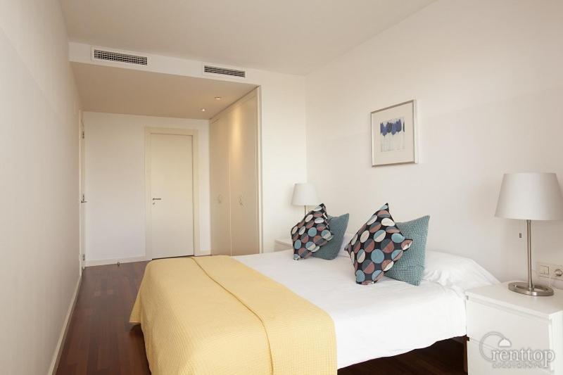 Rent Beach-diagonal Mar Appartement